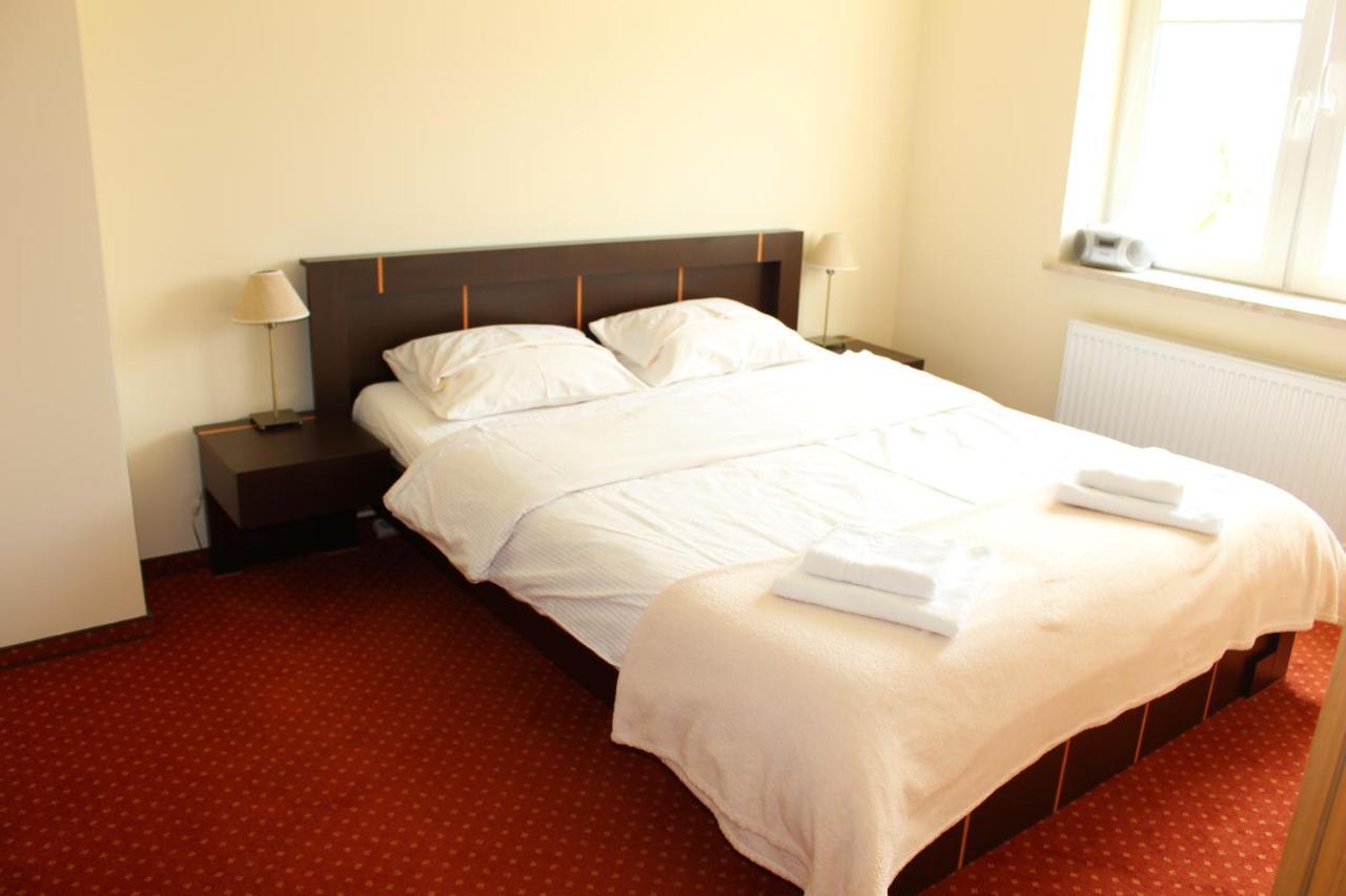 Apartament Wanda W Centrum Kolobrzegu Przy Starowce Exterior photo
