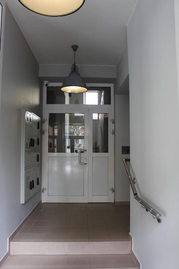 Apartament Wanda W Centrum Kolobrzegu Przy Starowce Exterior photo
