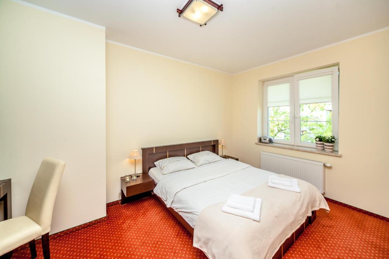 Apartament Wanda W Centrum Kolobrzegu Przy Starowce Exterior photo