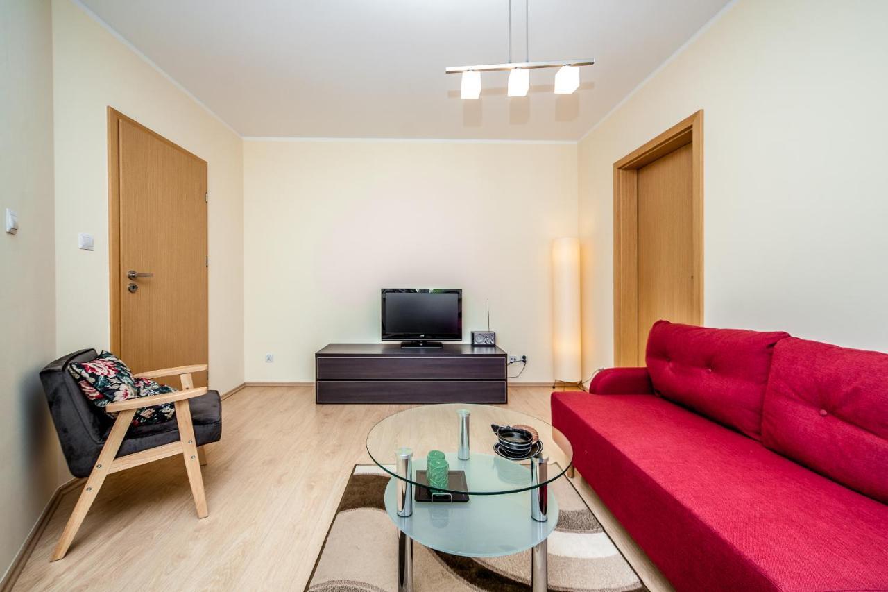 Apartament Wanda W Centrum Kolobrzegu Przy Starowce Exterior photo